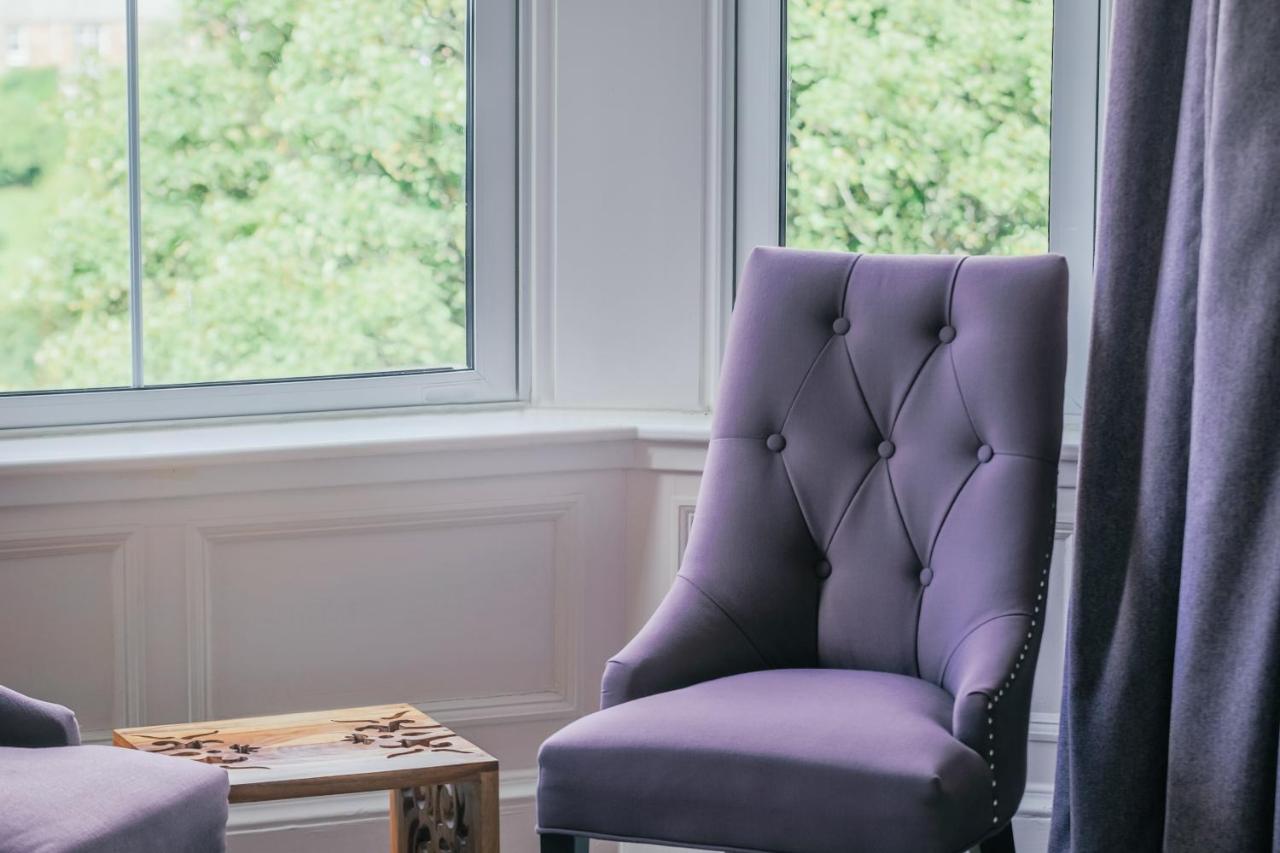 Family Room,1209826927:JPEG